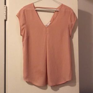 DR2 Short Sleeve Blouse. Small. Pink.